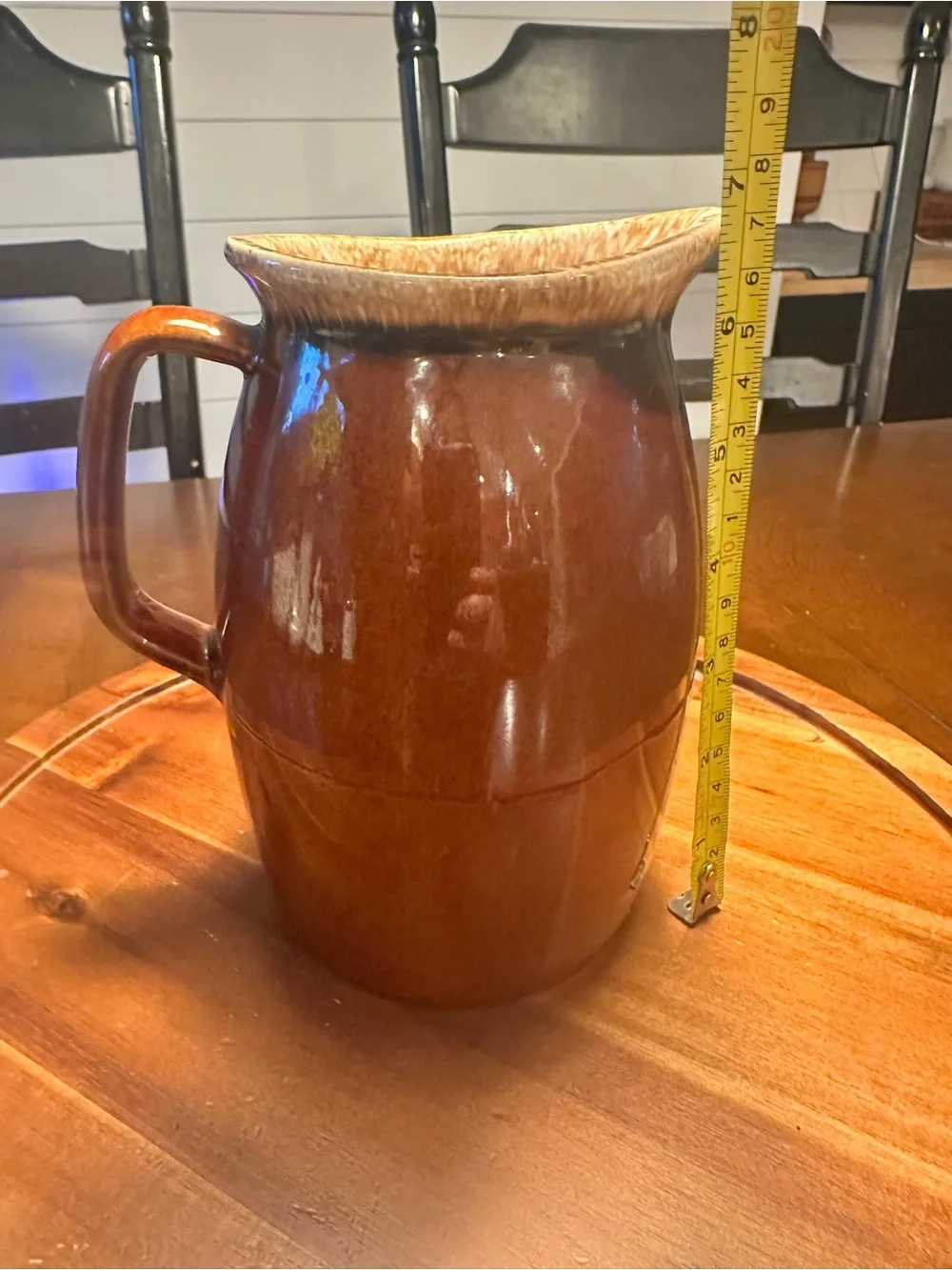 Vintage Hull Pottery Brown Drip Glaze Medium Pitcher - 7